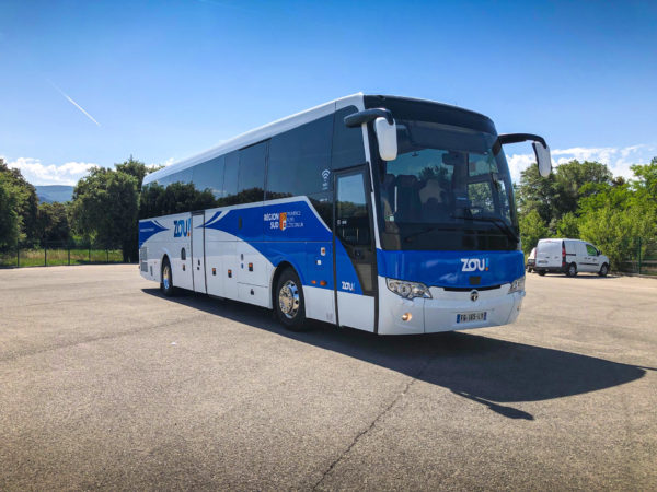 Autocar Temsa HD 13 blanc livrée ZOU Région SUD PACA