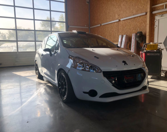 Peugeot 208 R2