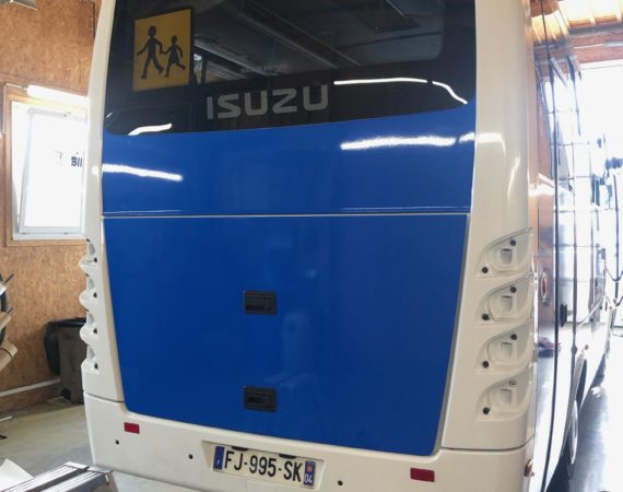 Isuzu Turquoise Autocar Payan Agence 2219