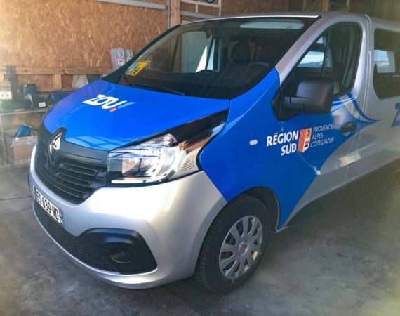 Renault trafic ZOU-3